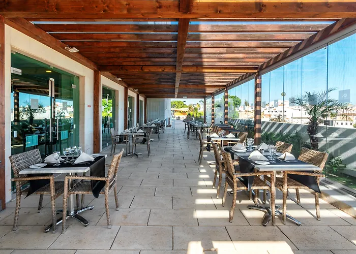AP Maria Nova Lounge - Adults Friendly